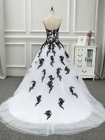 Schwarze Brautkleider Tüll Prinzessin Silhouette Ärmellos Niedrige Taille Spitze Hofschleppe Brautkleid