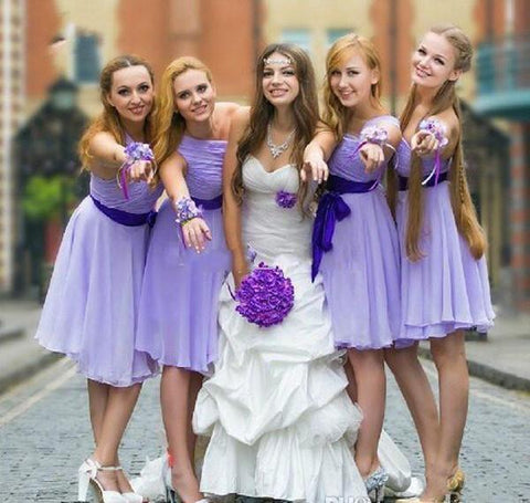 Lavendel Chiffon One Shoulder Kurze Brautjungfernkleider, Hochzeitspartykleider 