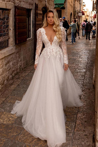 Bmbridal Deep V-Neck Long Sleeves Tulle Wedding Dress With Appliques