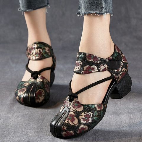 Summer Retro Figured Leather Low Heel Sandals