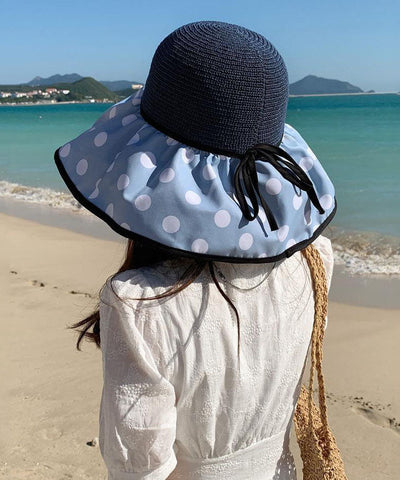 Eleganter Schlapphut aus gewebtem Stroh mit Patchwork-Muster in Khaki