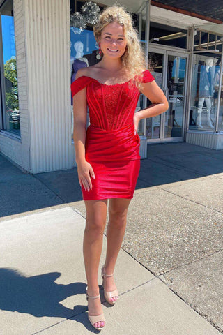 Off the Shoulder Bodycon Short Homecoming Dress with Appliques