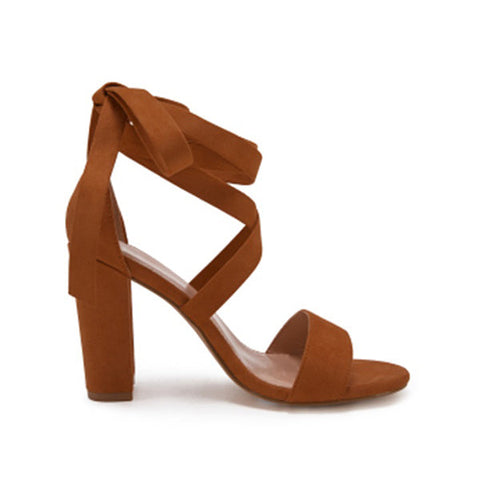Sandalen mit Blockabsatz und Schnürung, offene Zehenpartie, Pumps mit Fesselriemchen