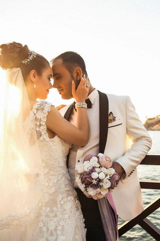 Cap Sleeves Wedding Dress V-Neck Long With Appliques