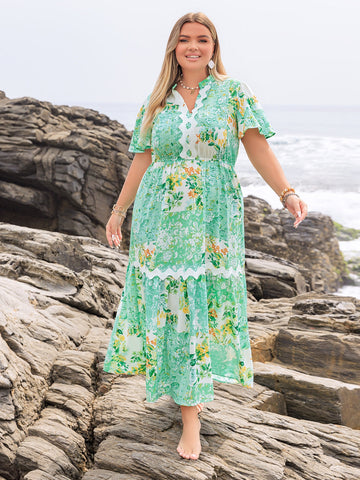 Plus Size Short Sleeve Light Green Floral Beach Maxi Dress