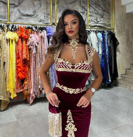 Charming Sweetheart Sleeveless Mermaid Burgundy Evening Party Gowns with Appliques