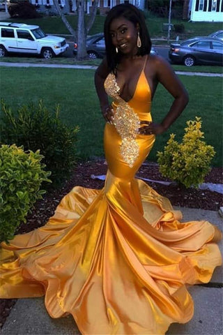 Chic V-Neck Appliques Spaghetti-Strapss Mermaid Lace Prom Dresses