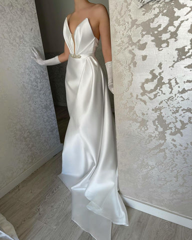 Classy V-neck Sleeveless Evening Party Gowns