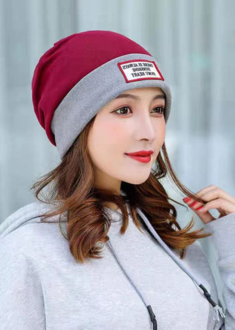 Einzigartige dicke Bonnie-Mütze in Rot mit Patchwork-Muster
