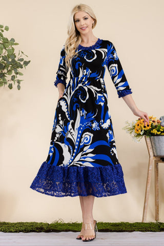 Midikleid aus Spitze mit Rüschen und Paisley-Print in voller Größe