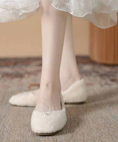 Beige, bequeme, vielseitige, flauschige Schuhe aus flauschigem Fell für Plattfüße