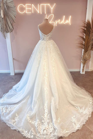Swetheart Princess Wedding Dress Lace Appliques Sleeveless
