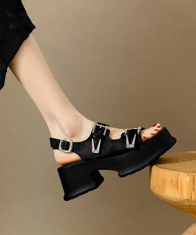 Schicke, klobige Sandalen mit Spleißen, schwarzes Rindsleder, Peep Toe