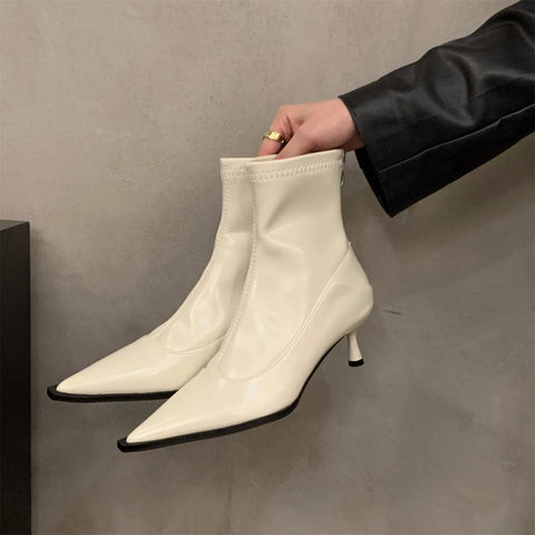 - Herbst und Winter Neue Damenschuhe High Heel Spitz Französische Kurze Stiefel Damenschuhe Plüsch Schlanke Stiefel Koreanische Kleine Stiefeletten