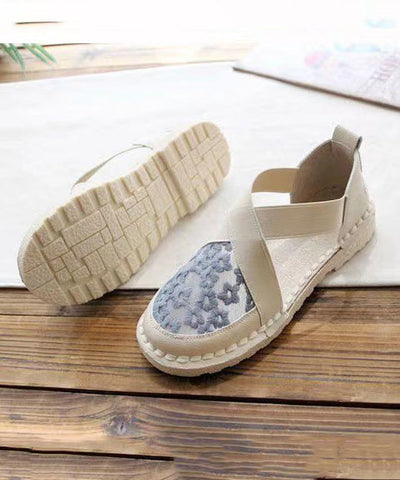 Blaue, atmungsaktive Mesh-Schuhe im Vintage-Stil mit Stickerei und Spleißen