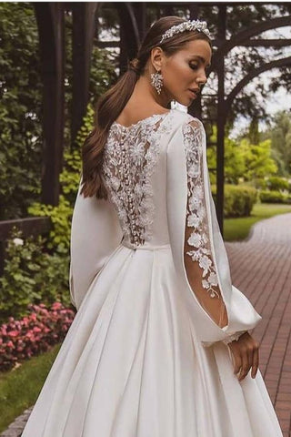 Luxurious Floor-Length A-Line Jewel Neck Long Sleeves Satin Wedding Dresses