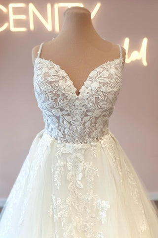 Swetheart Princess Wedding Dress Lace Appliques Sleeveless