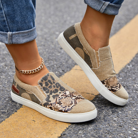 Lässige Slip-on-Plateau-Sneakers mit flachem Absatz und Loafer-Schuhen