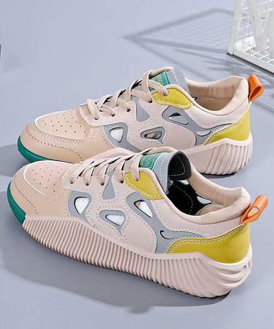 Bequeme grüne Schuhe für Plattfüße mit ausgehöhlten Kreuzriemen für Damen