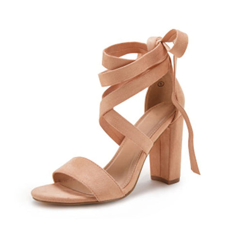 Sandalen mit Blockabsatz und Schnürung, offene Zehenpartie, Pumps mit Fesselriemchen