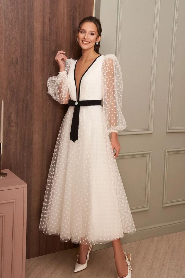Bmbridal Long Sleeves Tulle Wedding Dress V-Neck Tea Length