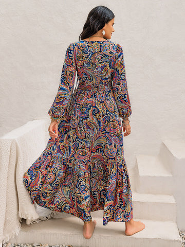 Langärmliges Midikleid