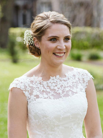 Tuyuku Elegant Lace Covered Button Short Wedding Dresses 2025