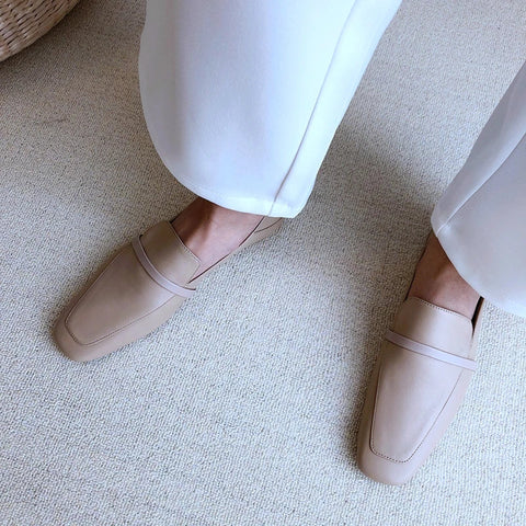 Kuh Leder Karree Frauen Wohnungen Casual Slipper Frauen Schuh Ohne Ferse 2024 Neue Frühling Herbst Maultiere Frau Einfache Weiße Schuhe