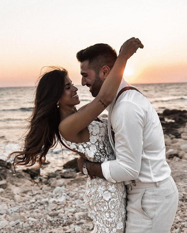 V-Neck Sleeveless Mermaid Wedding Dress With Appliques Bridal Gown