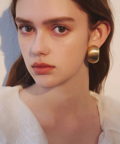 Minimalist Matte Gold Chunky Circle Earrings