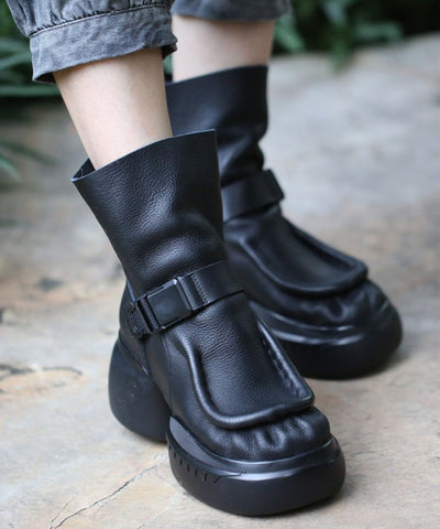 Damen Schwarze Stiefel aus Rindsleder mit Spleißen von Plateaustiefeln