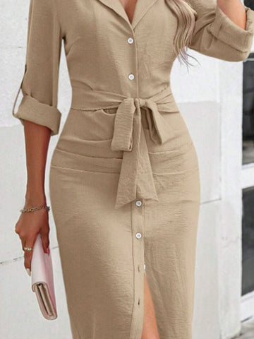Kleid mit Kragen und Rolllaschenärmeln