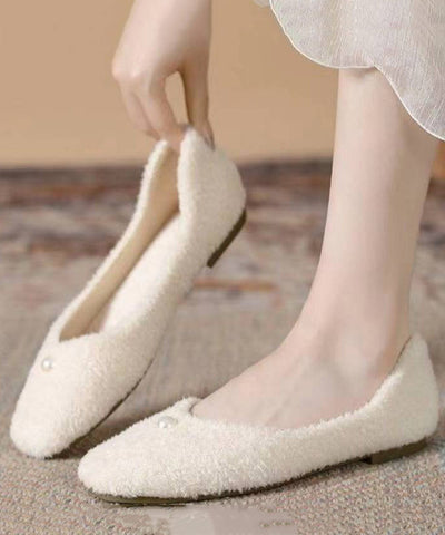 Beige, bequeme, vielseitige, flauschige Schuhe aus flauschigem Fell für Plattfüße