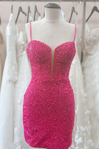 Figurbetontes Homecoming-Kleid mit Spaghettiträgern und Pailletten