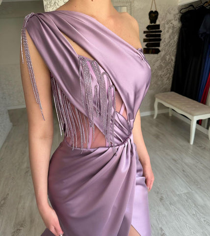 Glamouröse Lange Lila One-Shoulder Perlen Ärmellose Abend Party Kleider Lange Schlitz Online