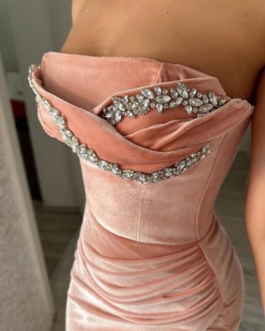 Glamouröse Meerjungfrau Charmante Ärmellose Kristall Abend Party Kleider Langen Schlitz Online