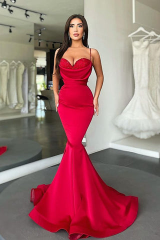 Glamouröses Rotes Meerjungfrau Ballkleid Lang Im Angebot Spaghettiträger