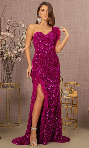 Ballkleid mit Pailletten und einem Ärmel