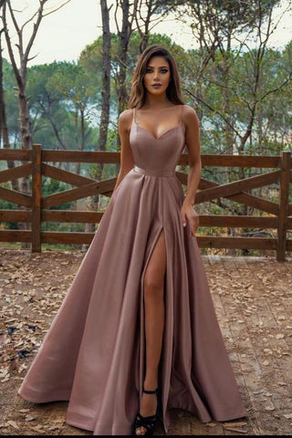 Wunderschönes V-Ausschnitt Ballkleid lang mit geteilten Spaghettiträgern