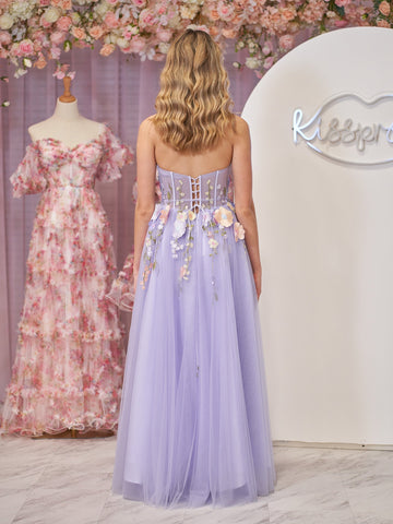 A-Linien-Heimkehrkleid aus trägerlosem Tüll mit 3D-Blumen