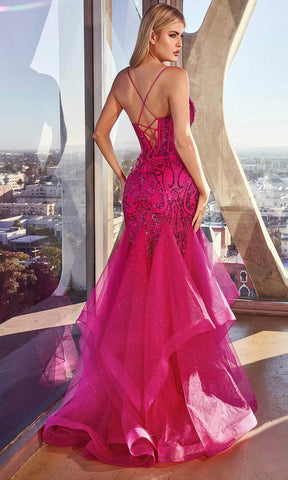 Ballkleid mit Pailletten und V-Ausschnitt