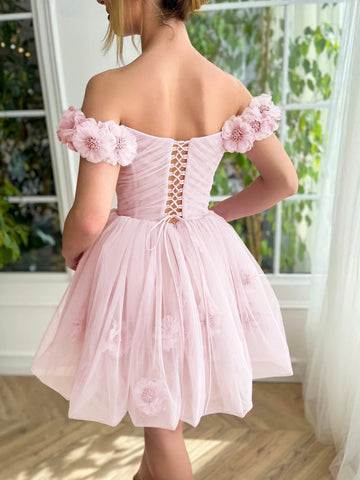 Lilafarbenes, trägerloses, kurzes Homecoming-Kleid aus Tüll mit Korsett