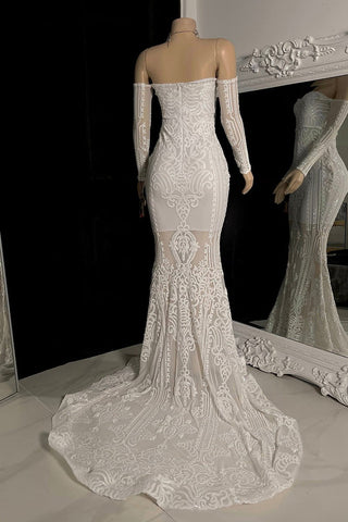 Modernes weißes Meerjungfrau-Ballkleid mit langen Ärmeln, schulterfrei, lang