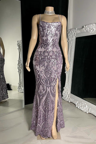 Schlichtes Meerjungfrau-Ballkleid mit Spaghettiträgern, Pailletten, ärmellos und Schlitz