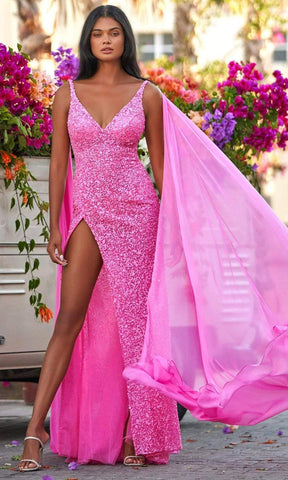 Transparentes, drapiertes Paillettenkleid
