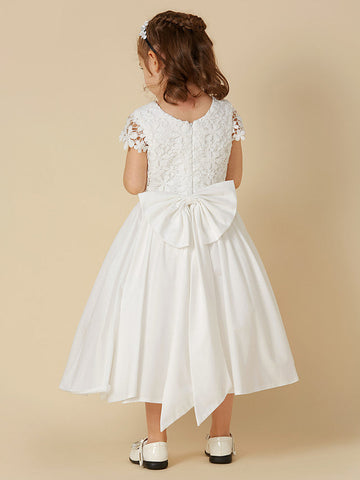 Kurzes A-Linien-Spitzenkleid mit U-Ausschnitt für die Hochzeit, Erstkommunion, Blumenmädchenkleid mit Ärmeln