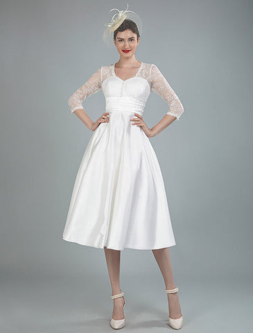 Short Wedding Dresses V Neck 3/4 Length Sleeves A Line Tea Length Traditional Bridal Dresses