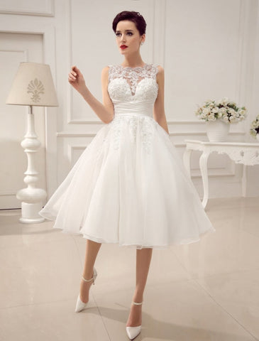 Kurze Brautkleider Vintage 1950er Brautkleid Rückenfrei Spitze Perlenbesatz Plissee Pailletten Illusion Hochzeitsempfangskleid Mit Exklusiv