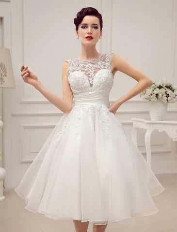 Kurze Brautkleider Vintage 1950er Brautkleid Rückenfrei Spitze Perlenbesatz Plissee Pailletten Illusion Hochzeitsempfangskleid Mit Exklusiv