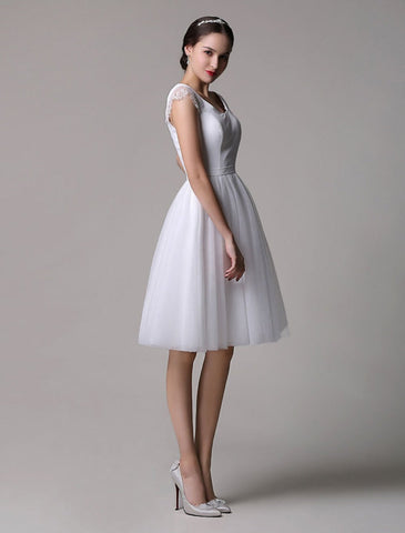 Simple Wedding Dresses Tulle Scoop Neck Knee Length Short Bridal Dress With Lace Cap Sleeves